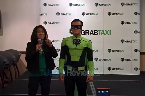 GrabTaxi GrabBro
