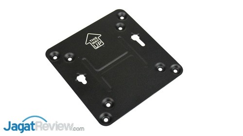 Preview Intel NUC5i5RYH 4 Intel NUC5i5RYH - 03
