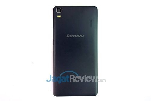 Lenovo A7000 - Belakang