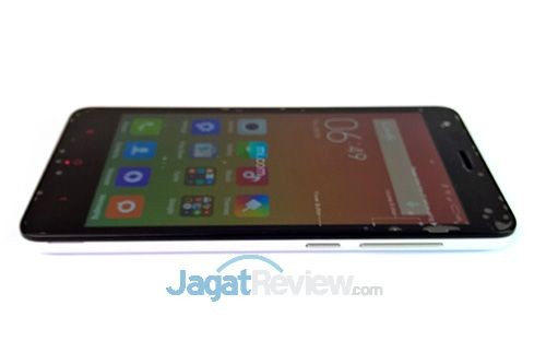 Review Xiaomi Redmi 2: Smartphone Android 4G MIUI 64Bit 12 Xiaomi Redmi 2 - Bagian Kanan