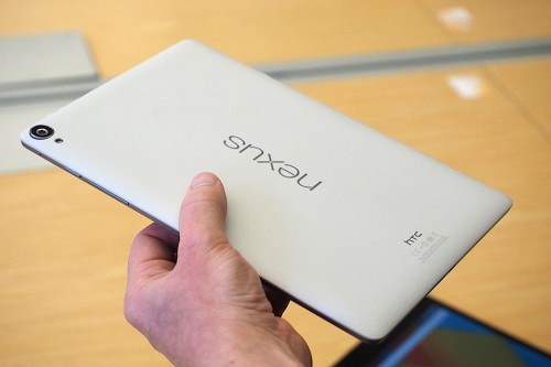 Tablet Google Nexus 9 yang diproduksi HTC