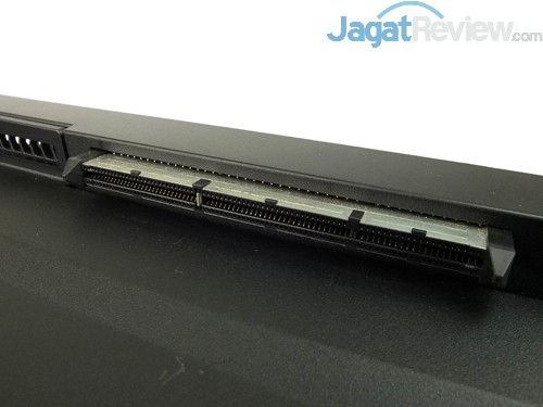 Review MSI GS30 2M Shadow: Notebook Tipis Bertenaga dengan Kinerja Gaming Kelas Desktop 13 msi gs30 2m shadow gaming dock to notebook connector