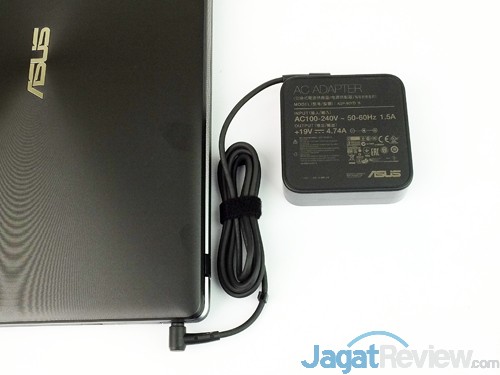Review ASUS X550ZE: Dual Graphics Berpadu APU Kaveri Mobile Bertenaga 7 ASUS X550ZE-XX033D Power Adapter