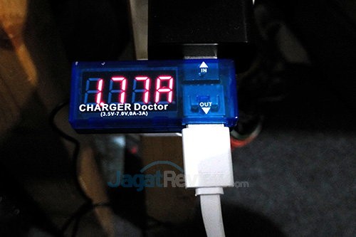 Review Power Bank ASUS ZenPower: Ringan Ringkas Kapasitas Besar 3 ASUS ZenPower - Charge Tablet Dari Charger