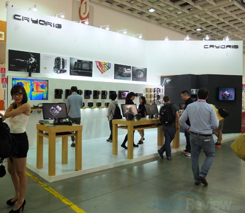 Computex 2015 Cryorig Booth