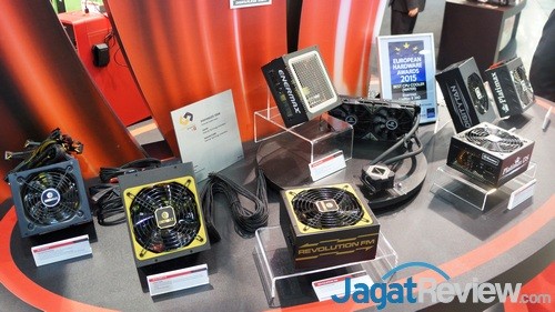 Computex 2015 - Enermax 05