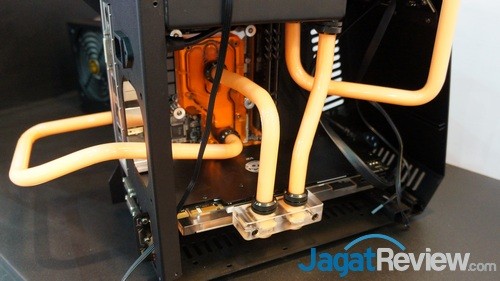Computex 2015 - ID Cooling 08
