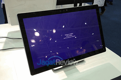 Computex 2015 Intel Booth Raid - Dell Inspiron 2350