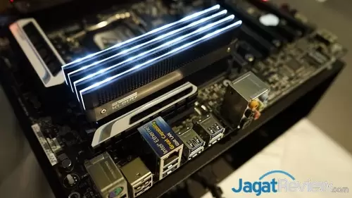 Computex 2015 Klevv 02