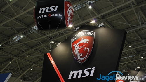 Computex 2015 MSI Booth 02