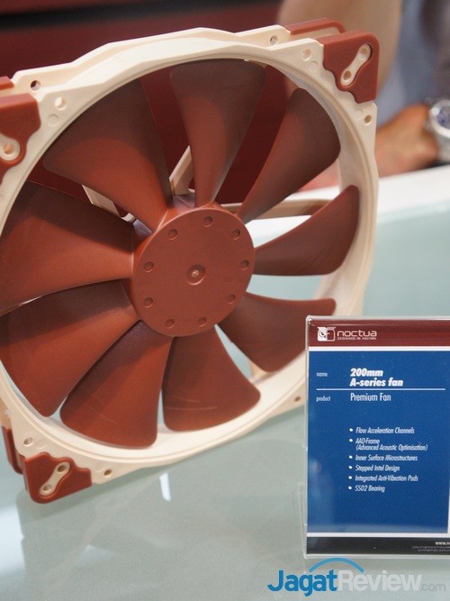 Computex 2015 - Noctua 10