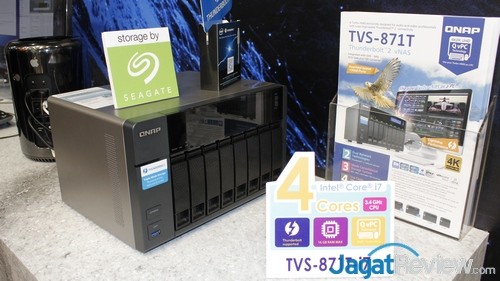 Computex 2015 Booth Raid: QNAP 2 NAS TVS-871T-i7, selain dilengkapi dengan Thunderbolt 2, juga dilengkapi dengan prosesor Core i7 dari Intel