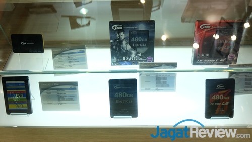 Computex 2015 Booth Raid: Team 2 Computex 2015 - Team 02