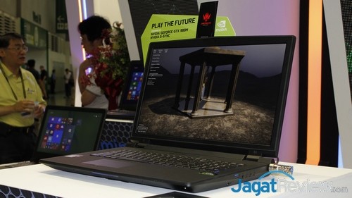 Computex 2015 - Xenom Hercules 17.3 inch with G-Sync