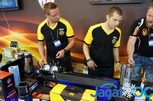 Computex 2015: G.Skill OC World Record Stage Day 1 – MSI 40 DSC00240