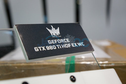 Computex 2015: GALAX GeForce GTX 980 Ti HOF EX WC dan GTX 980 Ti HOF muncul! 41 GTX980TiHOFEX 02