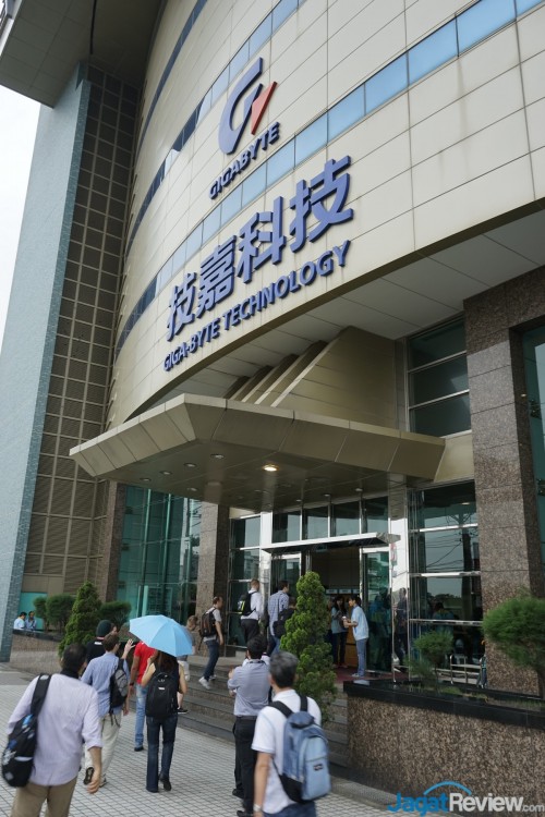 Computex 2015: Mengunjungi Pabrik Motherboard Gigabyte 4 Gigabyte factory tour 5