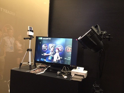 Direct Release: ViewSonic Bersama dengan Gigabyte Menunjukkan Solusi Gaming Terbaik di Kelasnya pada Computex 2015 3 IMG_4005