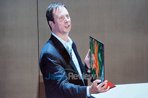 Intel Keynote Computex 2015 - All-in-One Tablet