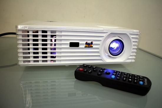 Direct Release: Proyektor ViewSonic PJD7822HDL - Proyektor Full HD Terjangkau untuk Hiburan di Rumah! 3 P0