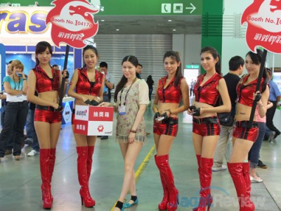 computex2015 boothbabes 5-2 012
