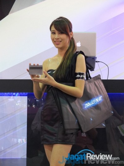computex2015 boothbabes5-1 003