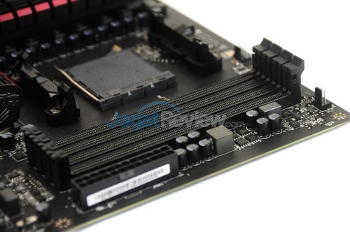 Review MSI 990FXA Gaming: Antarmuka USB Baru di Chipset Lawas 8 MSI_990FXA_Gaming_18