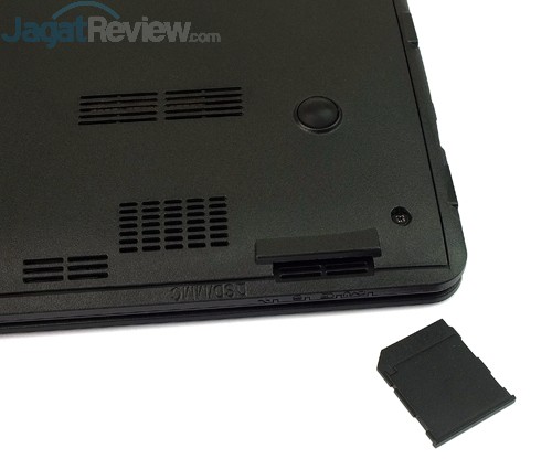 Xenom Pegasus PS15C-BN12 (2015) Card Reader