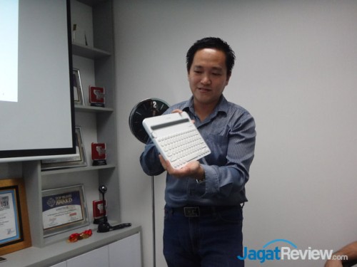 Logitech Keyboard K480, Satu Keyboard untuk Smartphone, PC dan Tablet 1 1