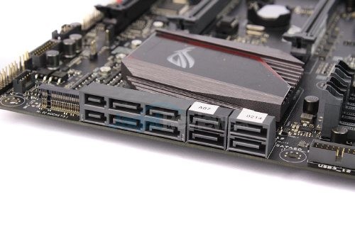 ASUS_MaxVIIIHero_SATAPort