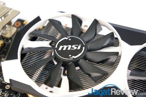 Review MSI GTX 960 2G OC 9 DSC01774