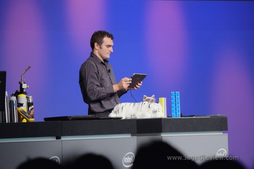 IDF15: PC Adalah Platform Utama untuk Gaming! 4 Game Mega Session IDF15 (12)