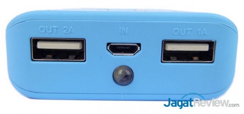 Review Power Bank One 840 Rubber Coated Body 2 20150914122558