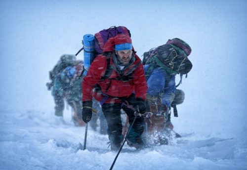Review Everest: Ganasnya Badai Salju Tewaskan Para Pendaki 7 4