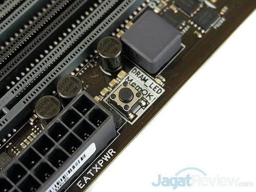 Review: ASUS Z170-A 11 ASUS_Z170-A_MemOK_Button