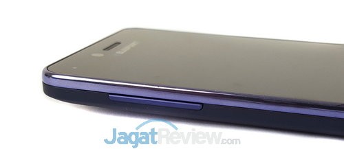 Review Smartphone Android: Blaupunkt Soundphone Sonido J1 17 Blaupunkt Sonido J1 Slot dan Tombol 3