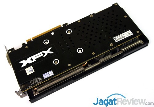 Review XFX Radeon R9 390X Double Dissipation Core Edition 1 SONY DSC