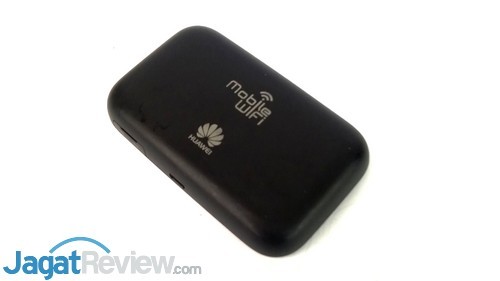 Hands-On Review: MiFi 4G Huawei E5373 6 Huawei E5373 02