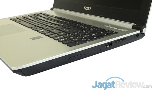Review Notebook: MSI Prestige PE60 2QE 27 MSI Prestige PE60 2QE Right Side