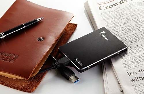 Direct Release: Apacer Meluncurkan SSD Portable Pertama AS710 Untuk Gaya Hidup Moderen dan yang Belum Pernah Ada Sebelumnya 1 AS710_2_Hi