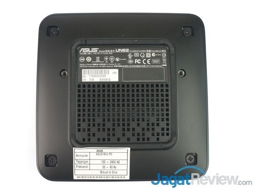 ASUS VivoMini UN62 Bottom Side