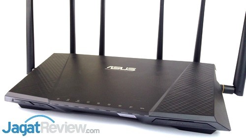 Hands-On Review Router Asus RT-AC3200 8 Asus RT-AC3200 - 08