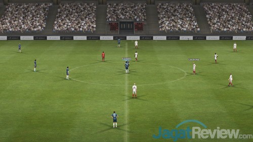 Intel NUC NUC5PPYH PES 2013 01