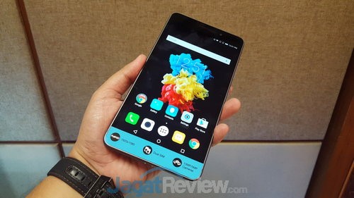Launching Lenovo PHAB (5)