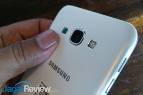 Samsung Galaxy A8 03