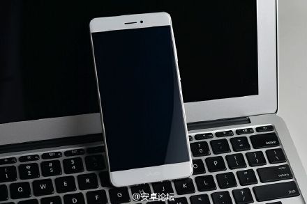 Spesifikasi Vivo XPlay 5S Terkuak 6 Vivo Xplay 5s