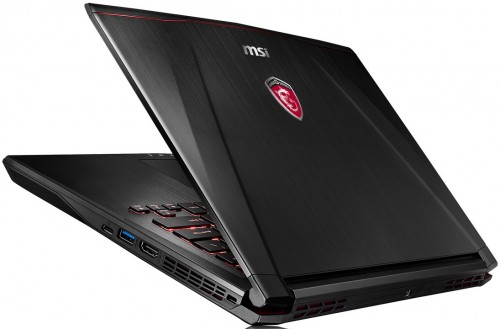 MSI Hadirkan Gaming Notebook GS40 dengan Ukuran Ringkas 2 msi_gs40_phantom_2
