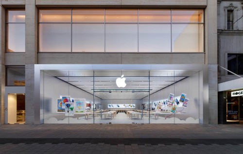 Apple retail store front Adelaide