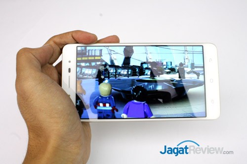 Review Smartphone Android: Hisense PureShot+ 7 8