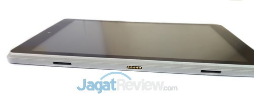 Review Tablet Axioo Windroid 9G+ 9 Slot yang menghubungkan dengan magnetic keyboard dock